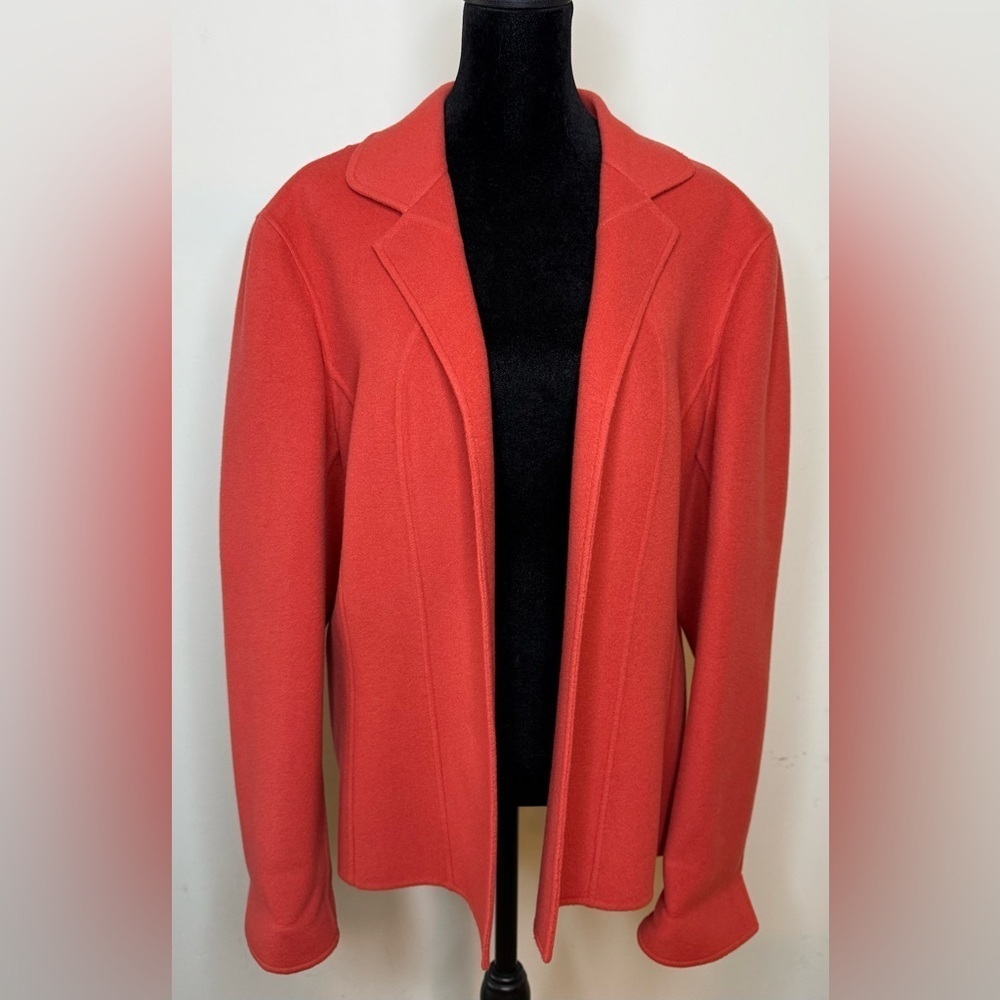 Talbots 100% wool preppy Orange Open blazer
Size 16
Excellent condition